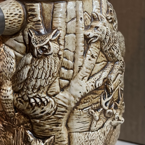 AVON Great American Wildlife Stein - Picture 3 of 9